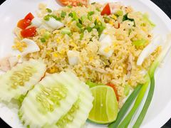 -J Daeng Seafood