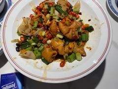 -禄鼎记·排队俩小时都要吃的酸菜鱼(石牌桥店)