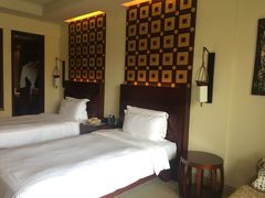 -三亚湾海居铂尔曼度假酒店