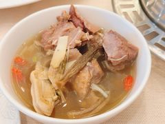 -鲤鱼洲酒店港鲤咖啡厅