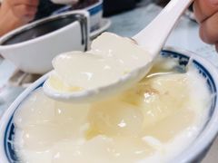 白玉双皮奶-仁信双皮奶(东川路店)