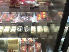 奶油小方-红宝石·鲜奶小方(莘庄龙之梦店)