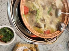 -阿婆情腊排骨火锅(金虹路店)