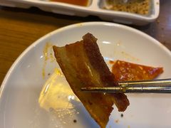 -豚豚猪村烤肉·韩国烤肉(总店)