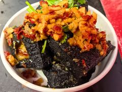 -黑色经典臭豆腐·湖南特产(坡子街店)