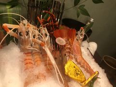 -万岛日本料理铁板烧(万泰国际店)