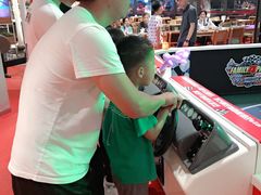 -东方明珠·可口可乐欢乐餐厅