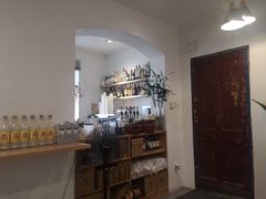 -WOW coffee
