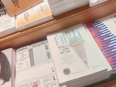 -西西弗书店&矢量咖啡(凯德晶萃广场店)