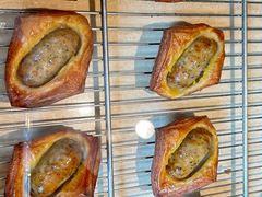 -VERIE BAKEHOUSE