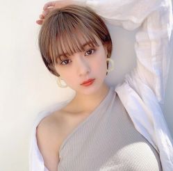 -时尚殿堂明星门店