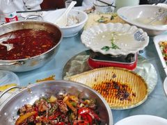 -余家庄肥肠鱼地方汤锅(银杏大道店)