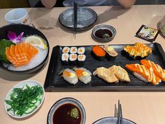 -万岁料理回转寿司(华贸店)