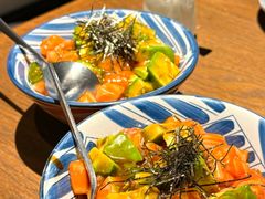 三文鱼牛油果波奇饭-筱田の食堂·izakaya(淮海中路店)
