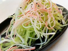 青笋拌蟹柳-卫鼎轩·家宴(水上公园店)
