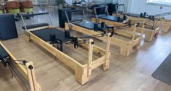 -馨媛瑜伽普拉提