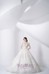 -予白婚纱礼服馆