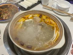 酸萝卜老鸭汤-土连锅·现熬养生汤锅(梁家巷店)