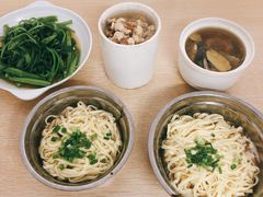 骨髓筒骨-广达眼镜炖罐(广达店)