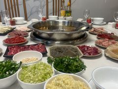 -九尺赵老四鲜鹅肠火锅