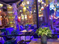 -临界音乐酒馆·小龙虾·江湖菜(华熙LIVE·鱼洞店)