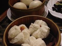叉烧包•奶黄包-老广酒楼(樱花店)
