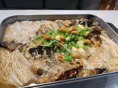 -三江源活鱼现烤(维多利摩尔城店)