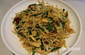 Potato丝 and Millet Stir-fried with Eggs