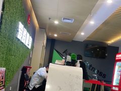 -爱尚游泳健身(外交公寓店)