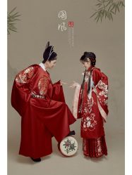 -樱花婚纱摄影