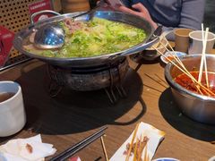 -肖四女乐山跷脚牛肉(南汇大学城生活广场店)