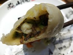 -山河屯铁锅炖(哈西站店)