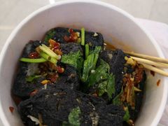 -黑色经典·长沙臭豆腐(粤华路店)