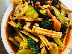 -佰运猪蹄(高陵店)