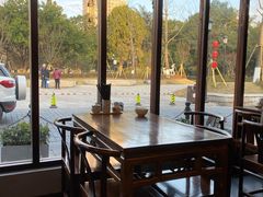 靠窗位-县前头汤圆店