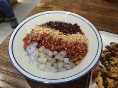 -滴水·湘逢(南汇大学城生活广场店)