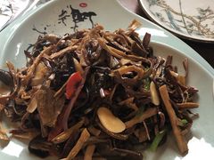 -小厨子私房菜·云南美食店