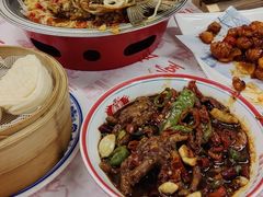 -堂瓦里·33年传统赣菜(第一街区店)