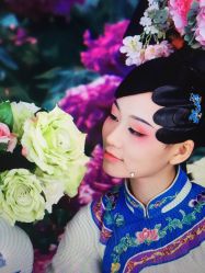 点击看大图 -盘子女人坊古装写真摄影(深圳店)
