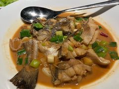 家烧活米鱼-荣小馆(杭州大厦店)