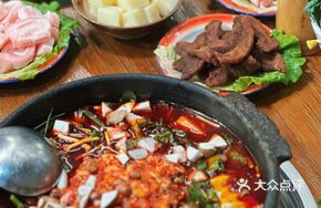 Special Sour Spicy Pot