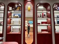 -亨得利(淮海中路店)