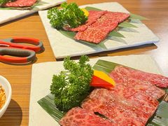 -炼火烤肉店