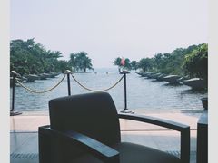 -亚龙湾喜来登·美景台大堂吧