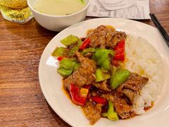 蚝油牛肉盖浇饭-王家沙点心店(南京西路总店)