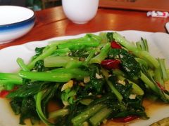 时鲜蔬菜-云隐小厨·传统大理美食(复兴路店)