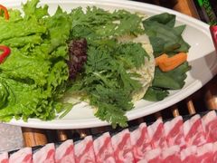 -老牌坊云南鱼豆花火锅(哈西万达店)