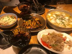 -十三式重庆江湖菜(金茂览秀城店)