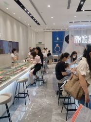 -潮宏基(万象城店)