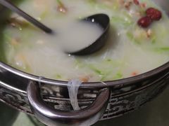 -桃子餐厅·天津菜(王顶堤总店)